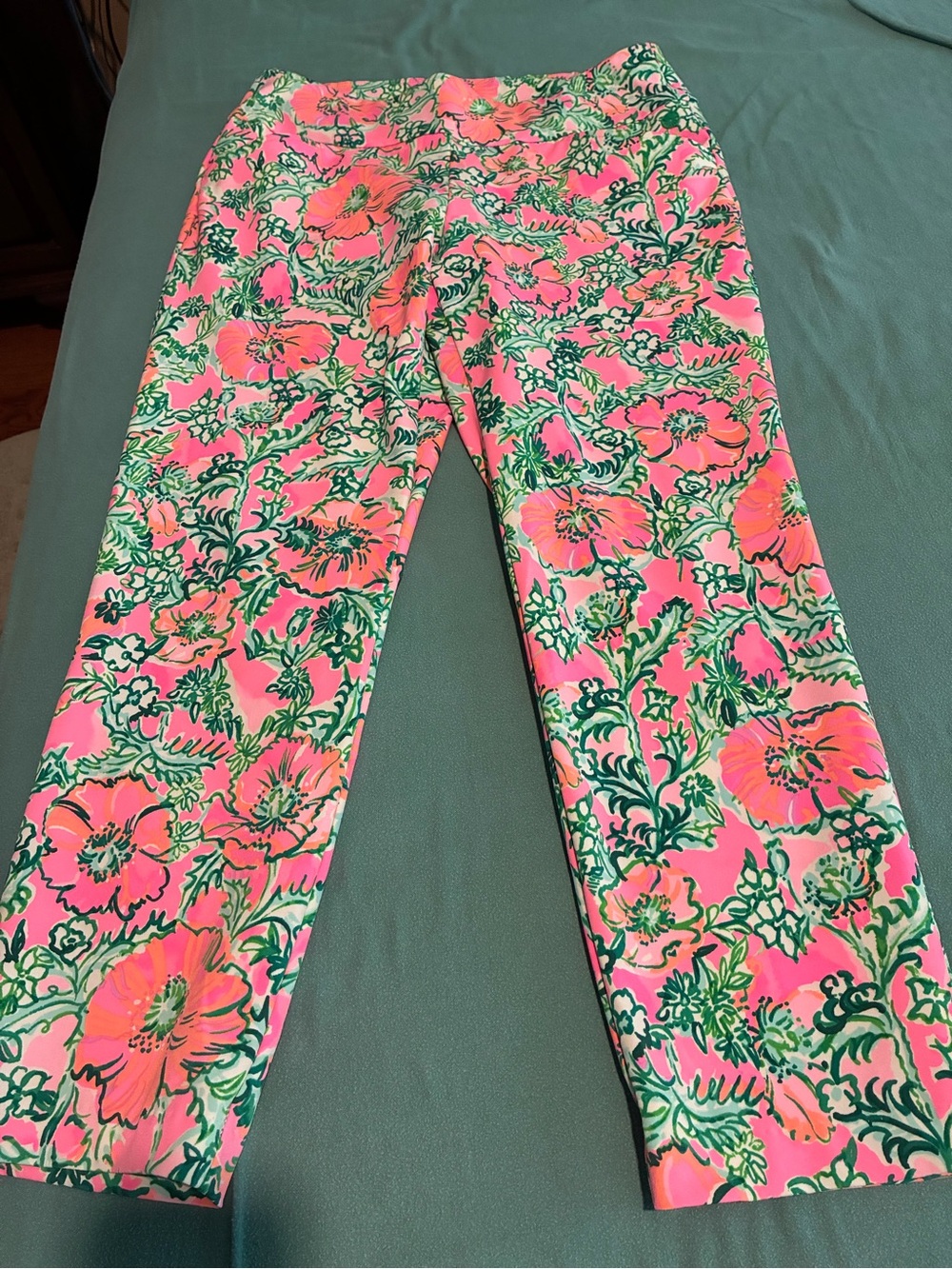 Lilly Pulitzer Neon Pink & Green Floral Estero Pull-On Golf Pants.